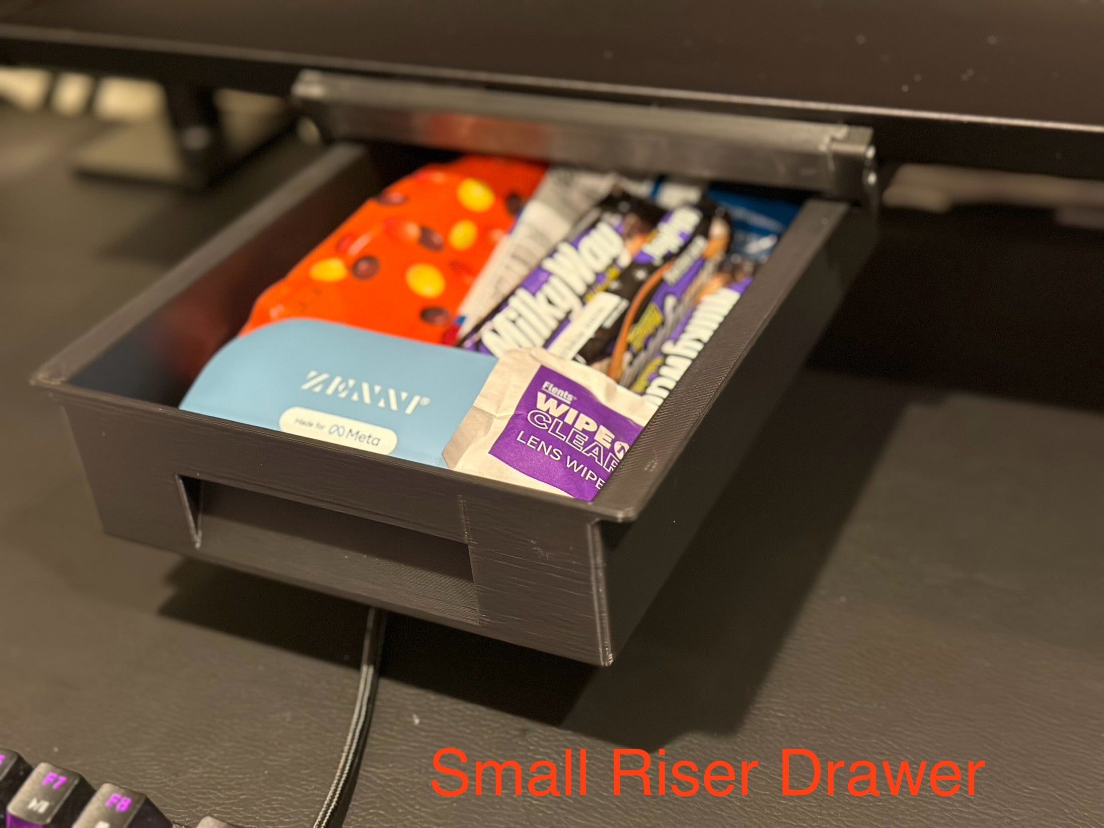 Magnetic desk drawer for Secretlabs Magnus riser – CyberForge 3D
